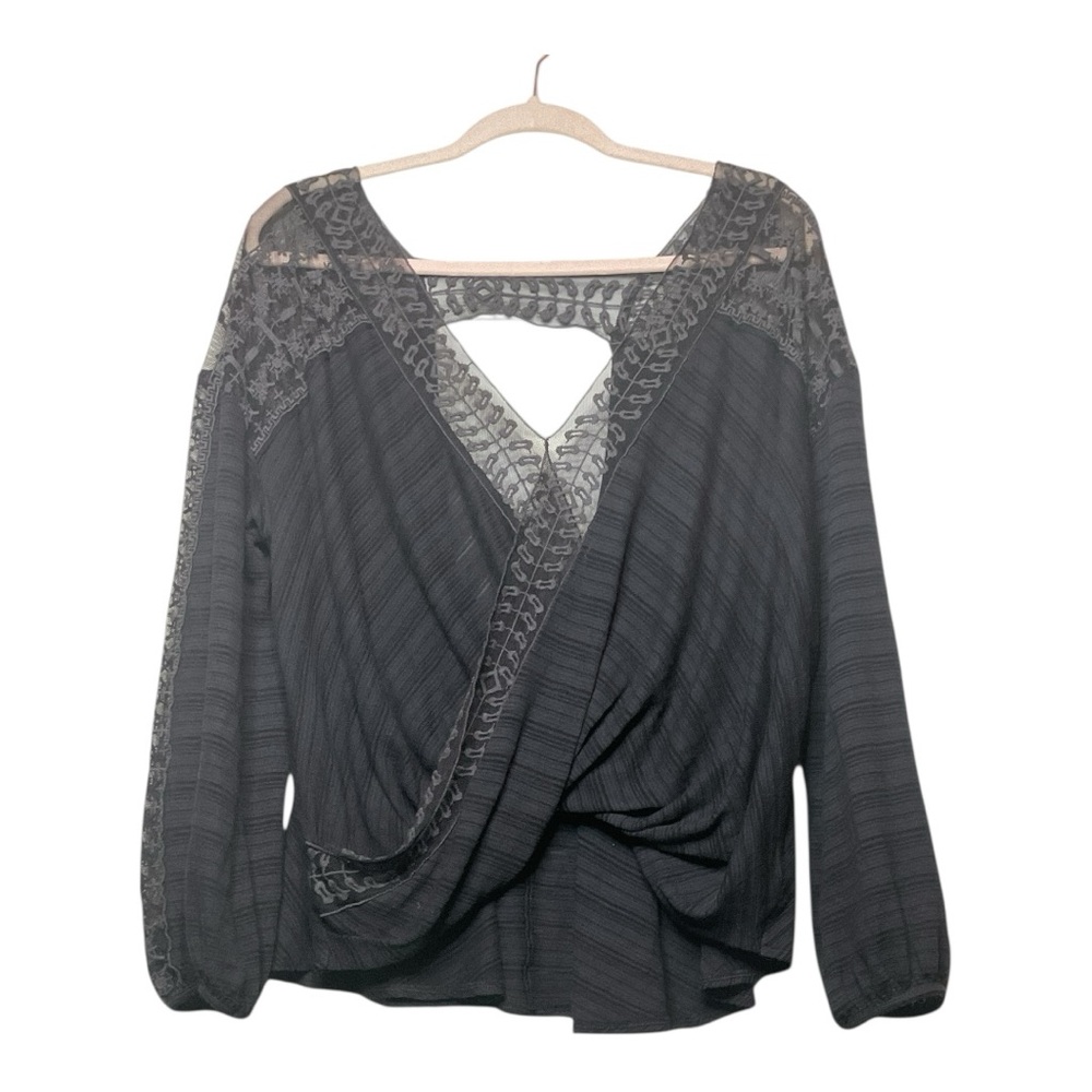 Women’s‎ Free People Valley City mesh panel surplice top in black, size medium